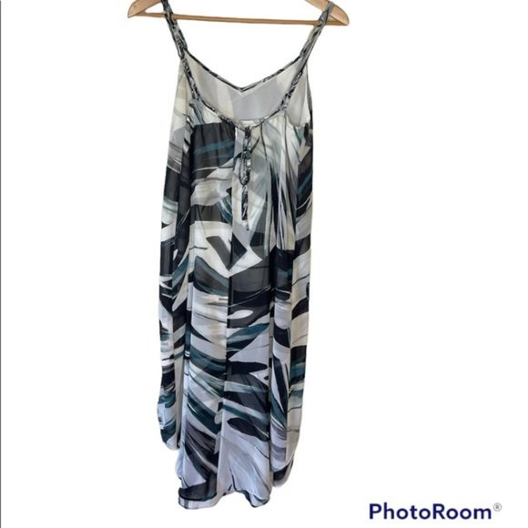 White House Black Market | Printed Trapeze Dress | Exotic Print | NWT | 2 - Picture 9 of 11